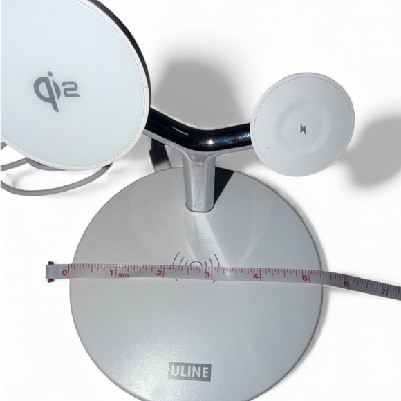 Uline Silver Wireless Charging Stand - Picture 4 of 6